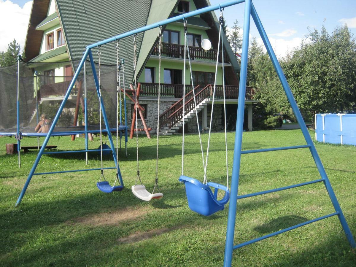 Hacjenda - Apartamenty I Pokoje Goscinne Czarna Gora Exterior photo
